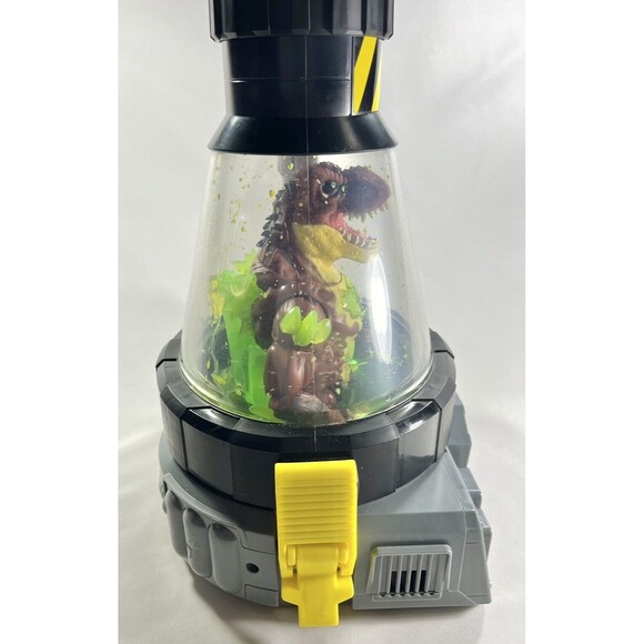 Beast Lab Dino Beast Creator Lab and Figure Lights and Sound Tested - Picture 9 of 16